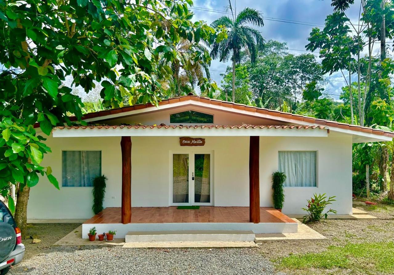 Casa Martin Cahuita Charming Spanish Home Kültér fotó